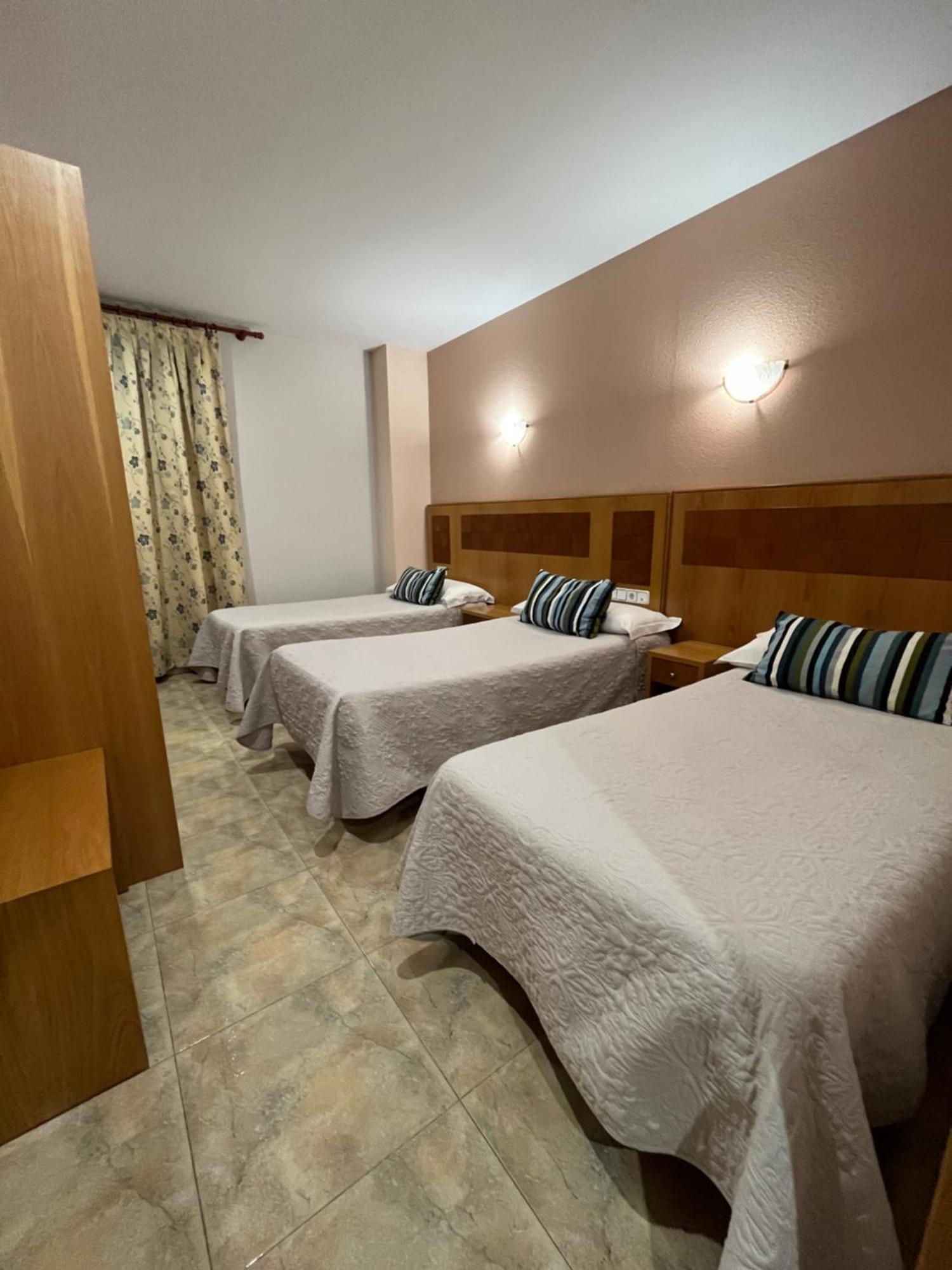 Hostal Azul El Molar Ngoại thất bức ảnh