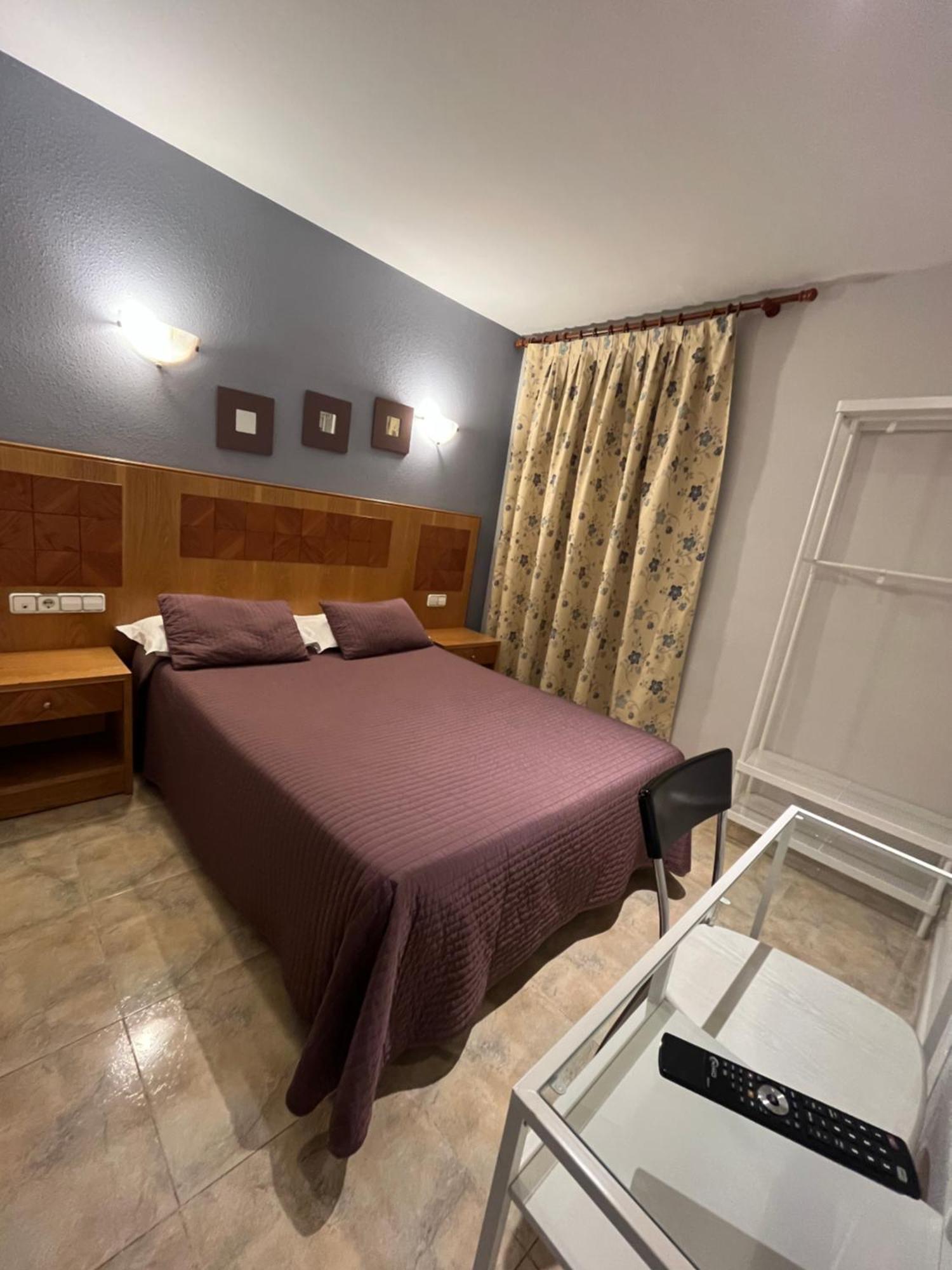 Hostal Azul El Molar Ngoại thất bức ảnh