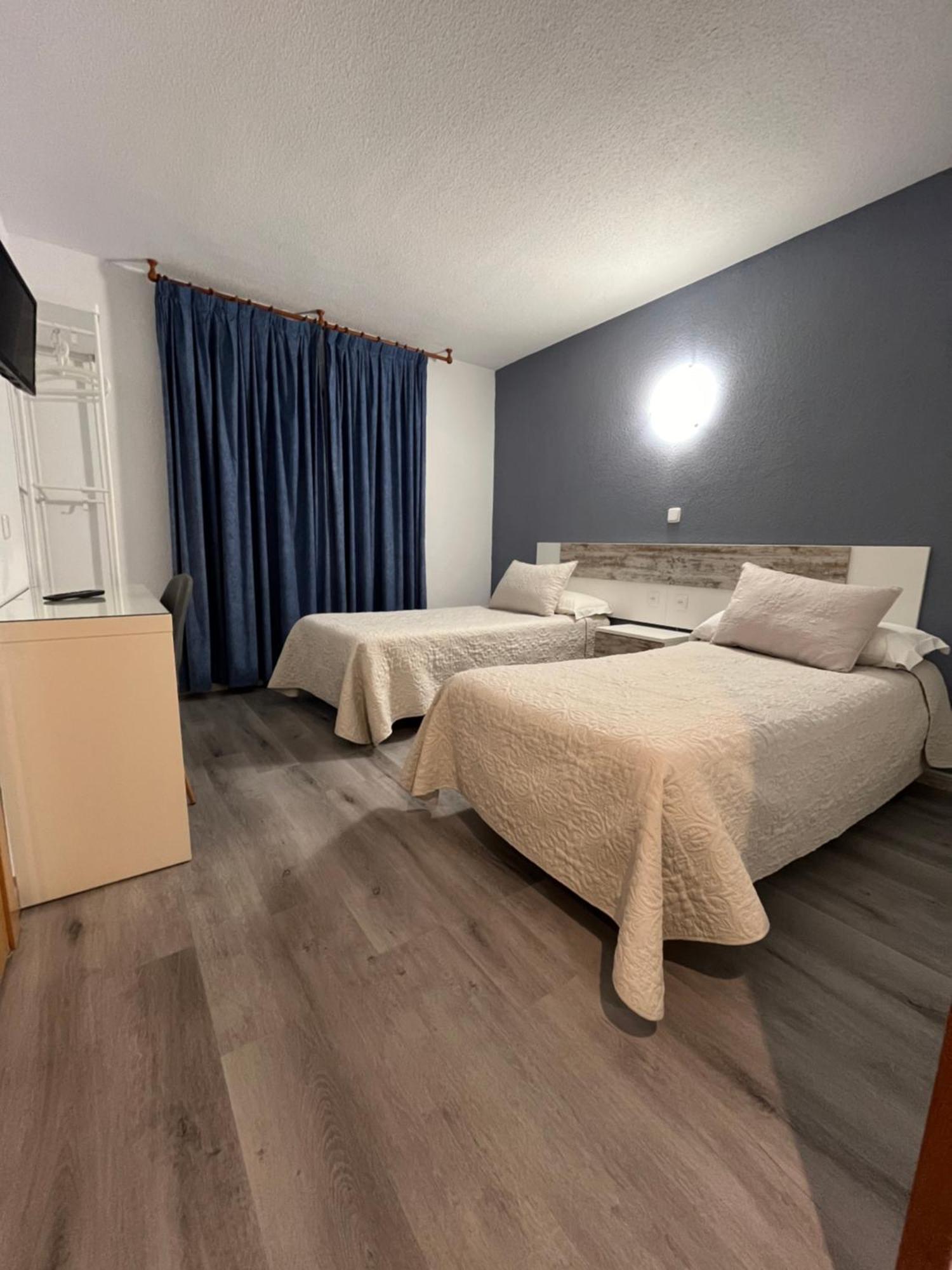 Hostal Azul El Molar Ngoại thất bức ảnh