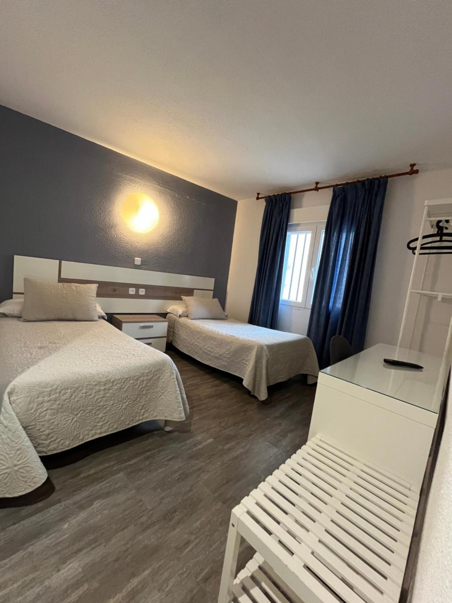 Hostal Azul El Molar Ngoại thất bức ảnh