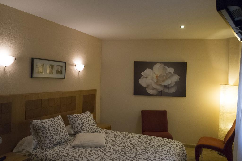 Hostal Azul El Molar Ngoại thất bức ảnh
