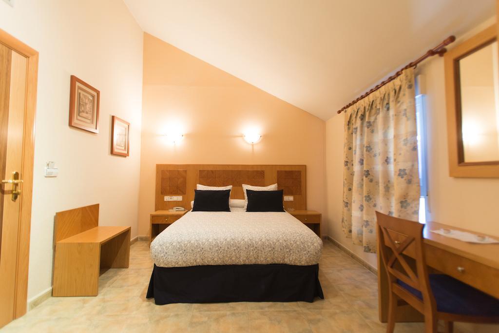 Hostal Azul El Molar Ngoại thất bức ảnh